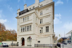The Prince's Apartment